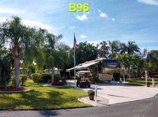 10050 Willowood Dr, Fort Myers, FL 33905