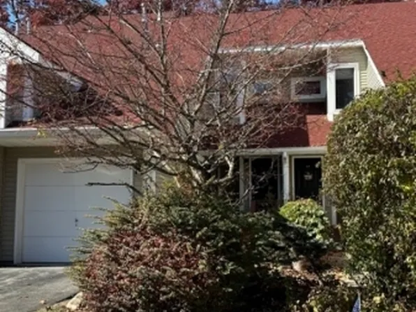 9 Pine Hollow Ct, Jefferson Twp., NJ 07438
