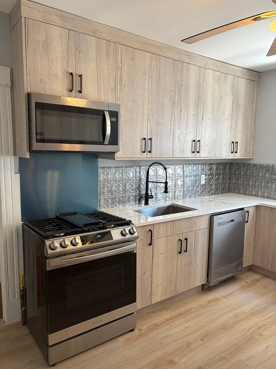 Building Photo - 381 Huntington Ave