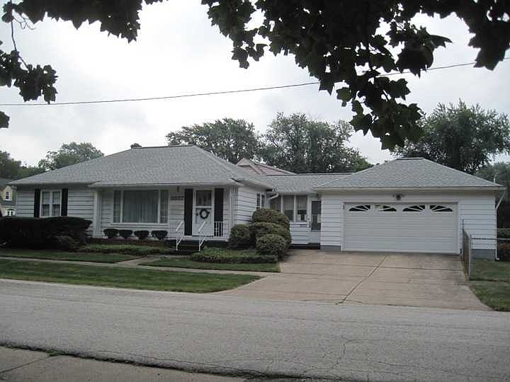 1st image of 3837 Argyle Ave
