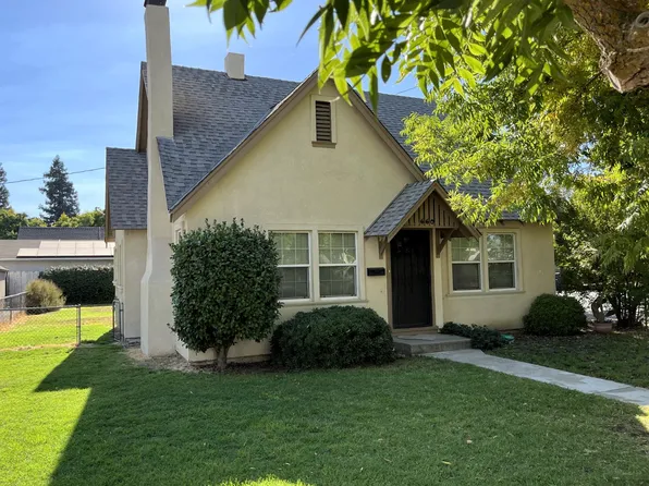 660 N 3rd Ave, Oakdale, CA 95361