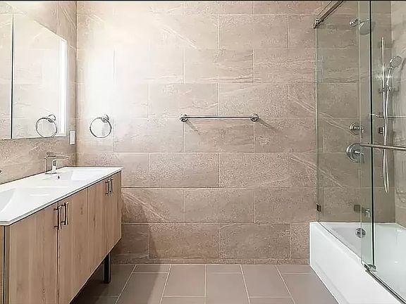 2nd image of 110 Greenwich St #8I