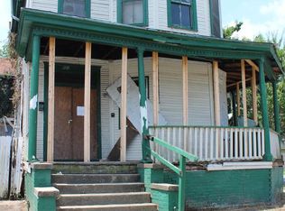 521 W 38th St, Savannah, GA 31415