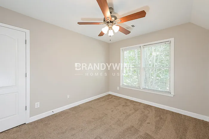 850 Malvern Blvd — Photo 16