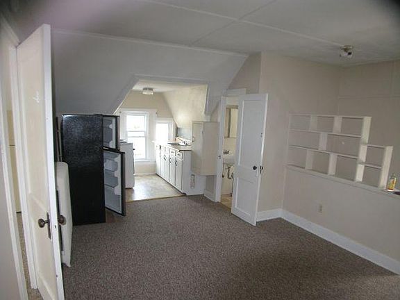 Unit 5 kitchen/ dining area
