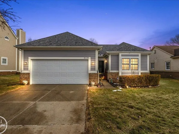 31130 Seneca Ln #16, Novi, MI 48377