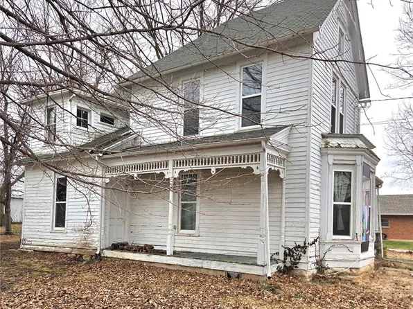 302 Logan St, Palmyra, MO 63461