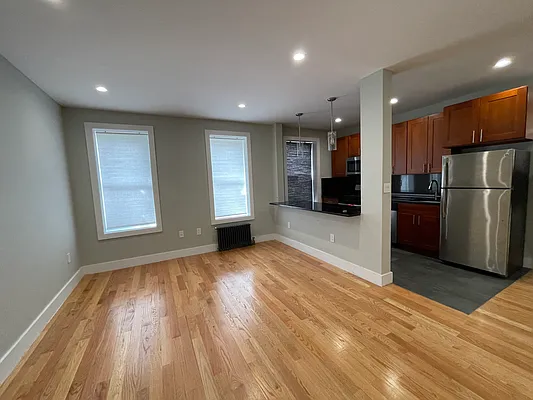 Rented by Sterea Agency | media 4