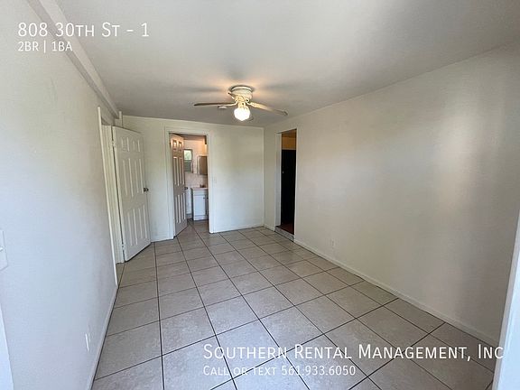 3rd image of 808 30th St #1
