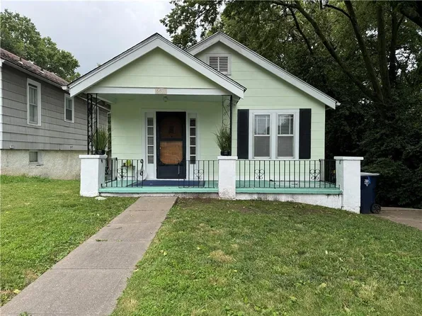 6401 E 8th St, Kansas City, MO 64125