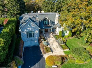 138 Dianne Ave, Oakville, ON L6J 4G9