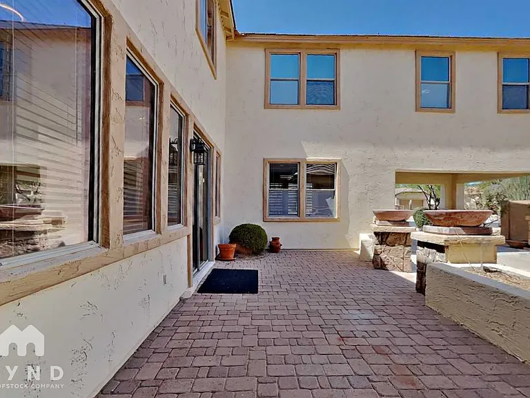 2433 W Horsetail Trl — Photo 31
