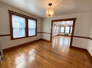 35 Governor Winthrop Rd #1, Somerville, MA 02145