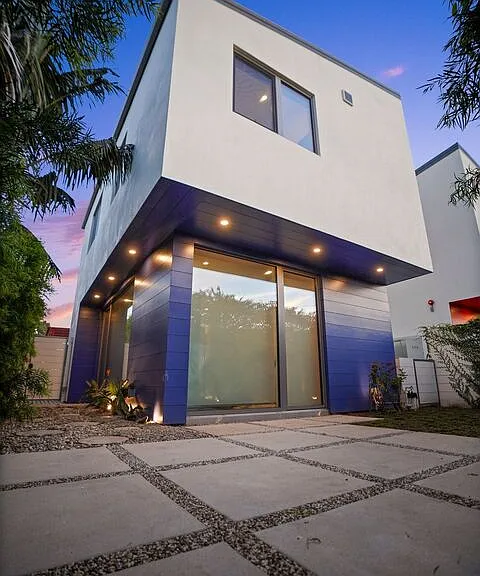 12527 Wagner St — Photo 1