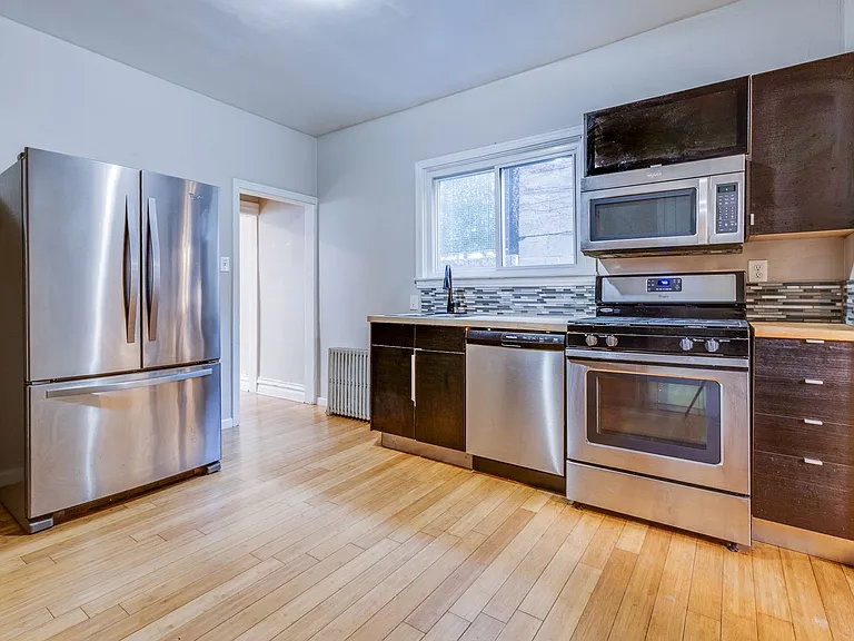12 E Sycamore St — Photo 12