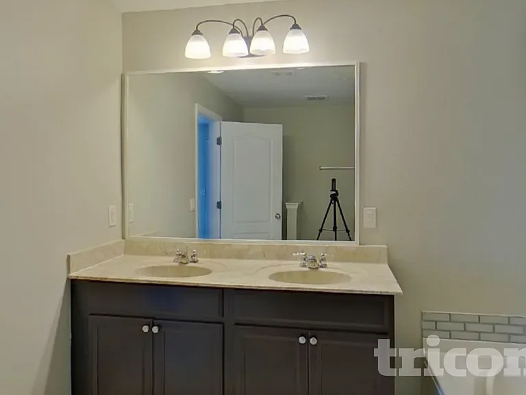 509 Kestrel Dr — Photo 10