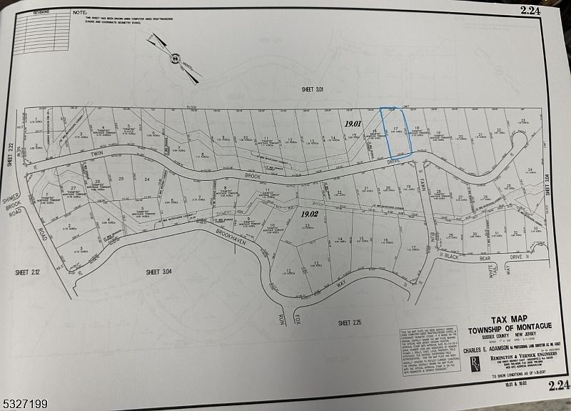 1st image of 30 Twin Brook Rd