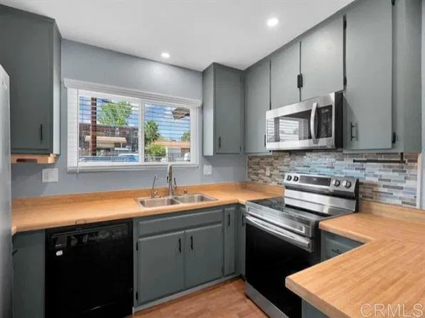 413 11th St, Ramona, CA 92065