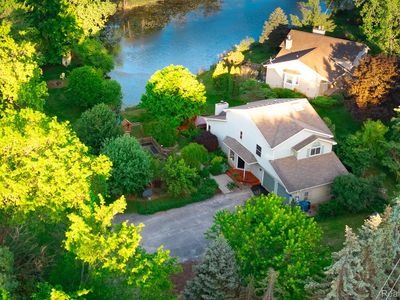 751 Lochaven Rd, Waterford, MI, 48327