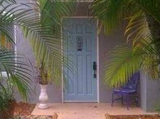 828 NE 16th Ter, Fort Lauderdale, FL 33304