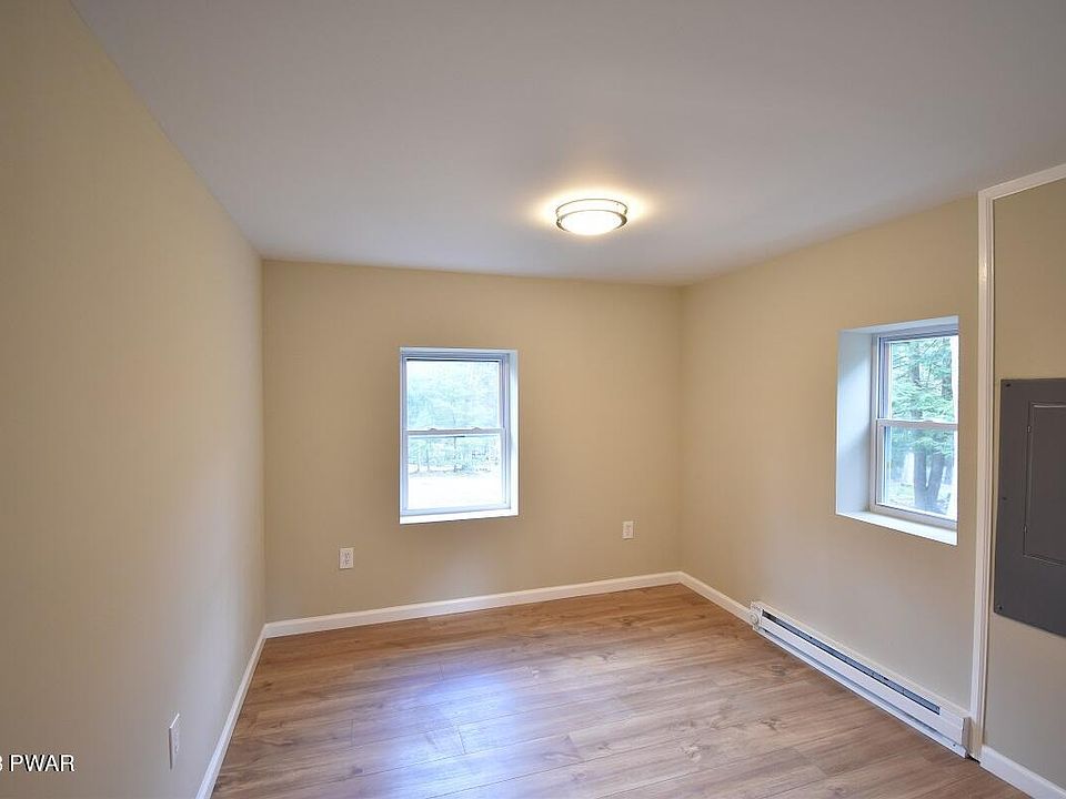 122 Brookside Dr Dingmans Ferry, PA, 18328 Apartments for Rent Zillow