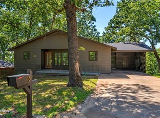 16 Stretford Dr, Bella Vista, AR 72714
