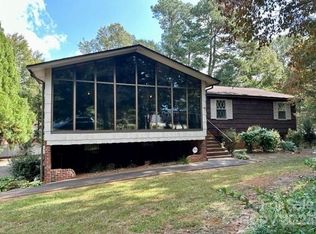1104 Shamrock Rd, Shelby, NC 28152