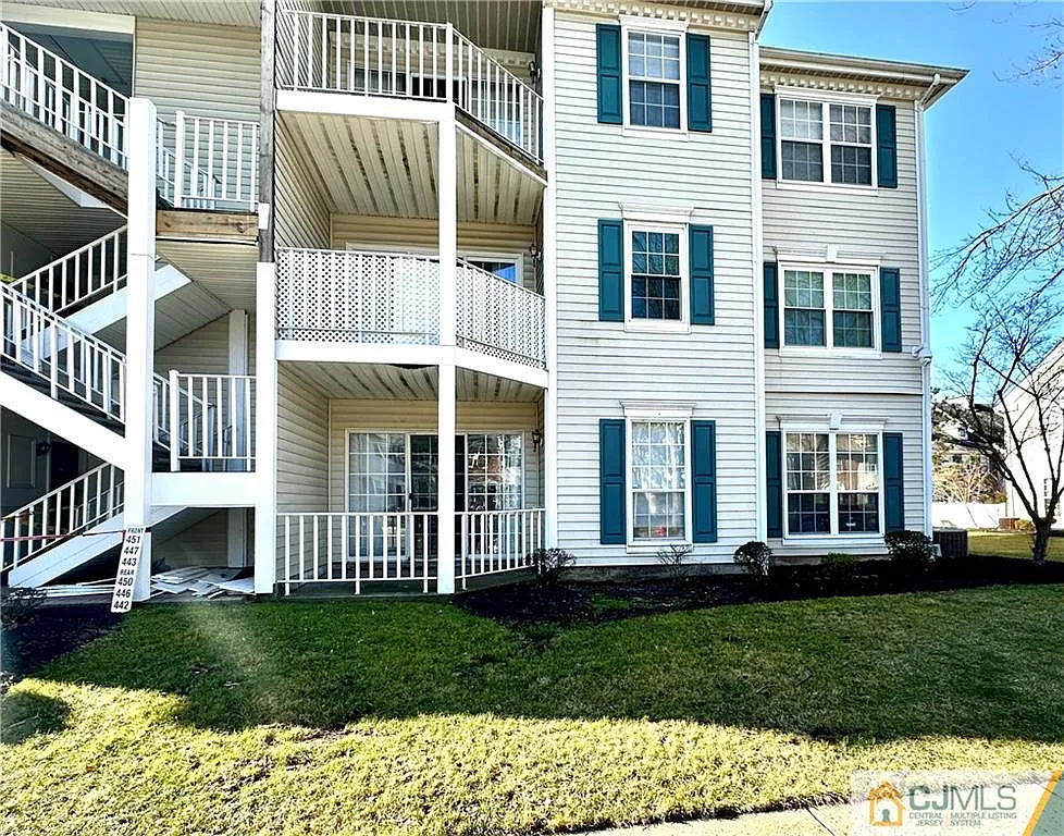 443 Northam Dr photo 1