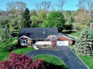 7001 Apple Creek Rd, Sylvania, OH 43560