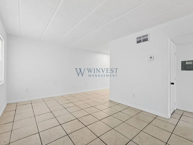 Presidential View Apartments — Photo 11