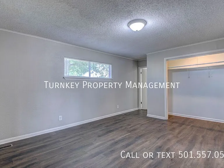1303 Overview Dr — Photo 8