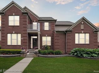 2640 Barkhill Rd, Canton, MI 48188