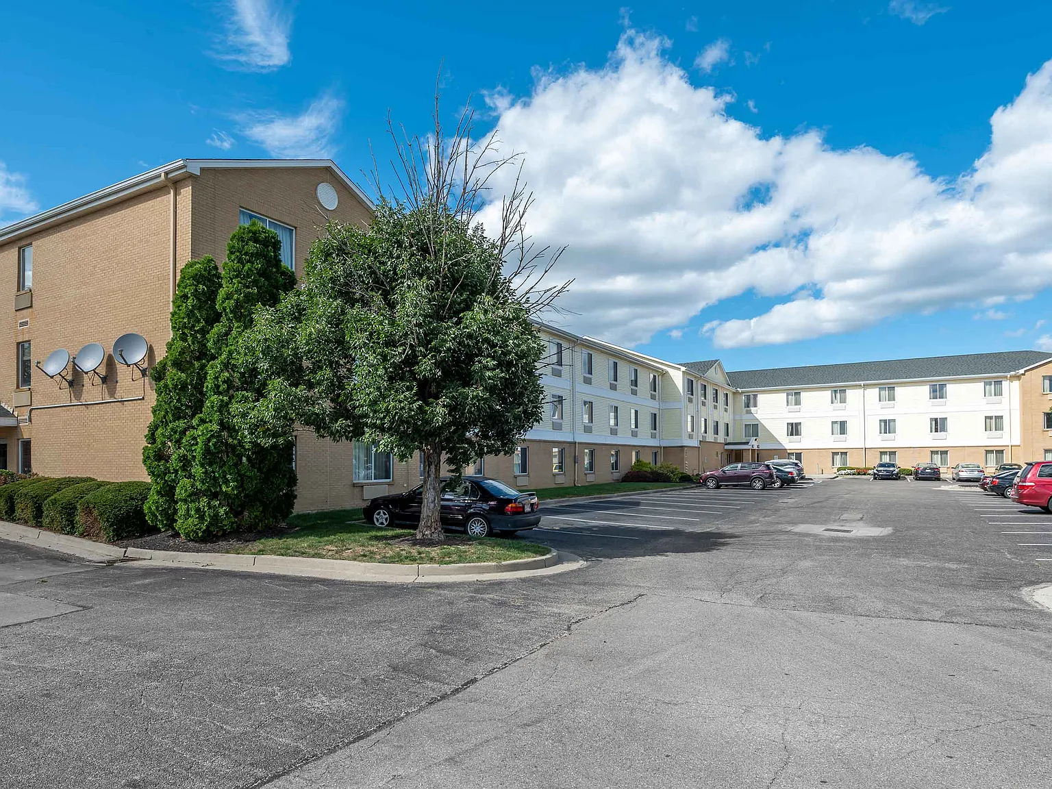 Cincinnati - Blue Ash - Kenwood Road — Photo 4