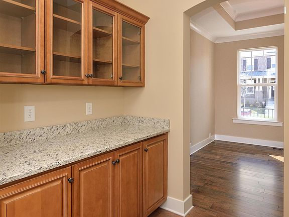 4th image of 637 Beamon Dr #L782
