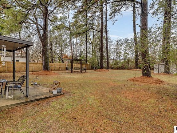 4th image of 306 Paula Dr