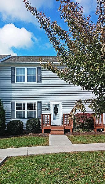 1st image of 1640 Providence Blvd