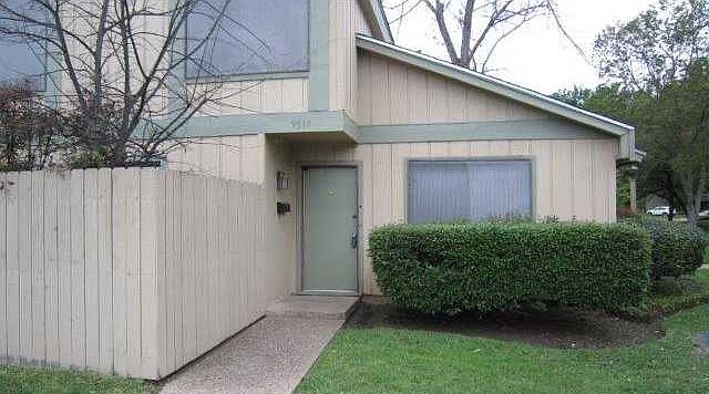 1st image of 9514 Quail Village Ln