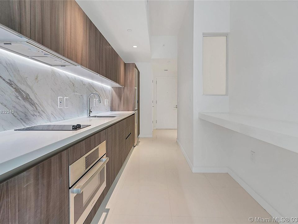 1st image of 851 NE 1st St #302