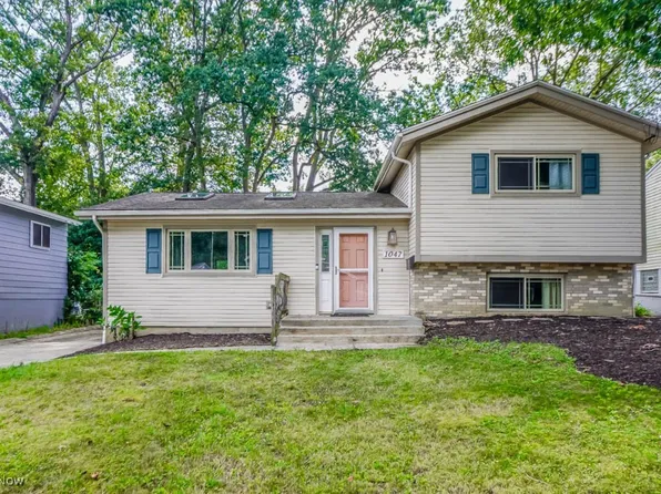 1047 Kevin Dr, Akron, OH 44313