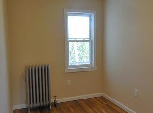 28 Sydney St, Somerville, MA 02145
