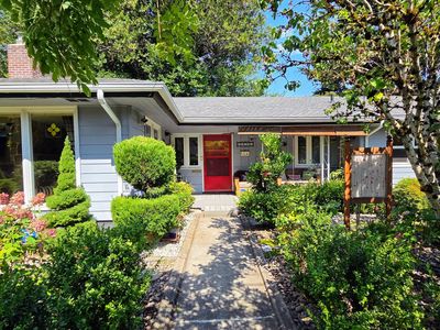 10121 NE Shaver St, Portland, OR, 97220