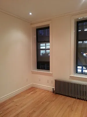 Rented by New York Residence | media 22