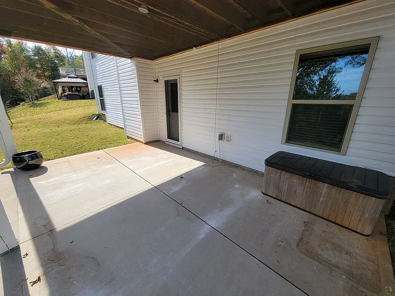 416 Jones Peak Dr — Photo 25