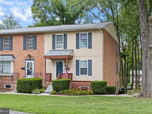 16 Shetland Cir, Reisterstown, MD 21136