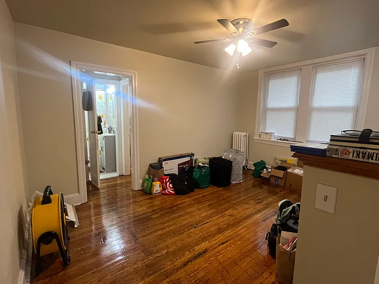 4725-4727 Chester Ave #B7 — Photo 6