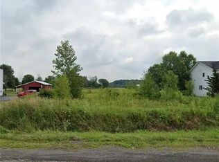 6455 Salt Rd, Clarence, NY 14031