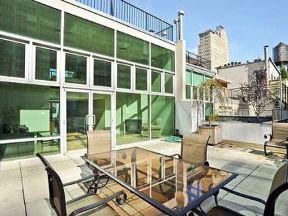 5th image of 49 Warren St #5-6W