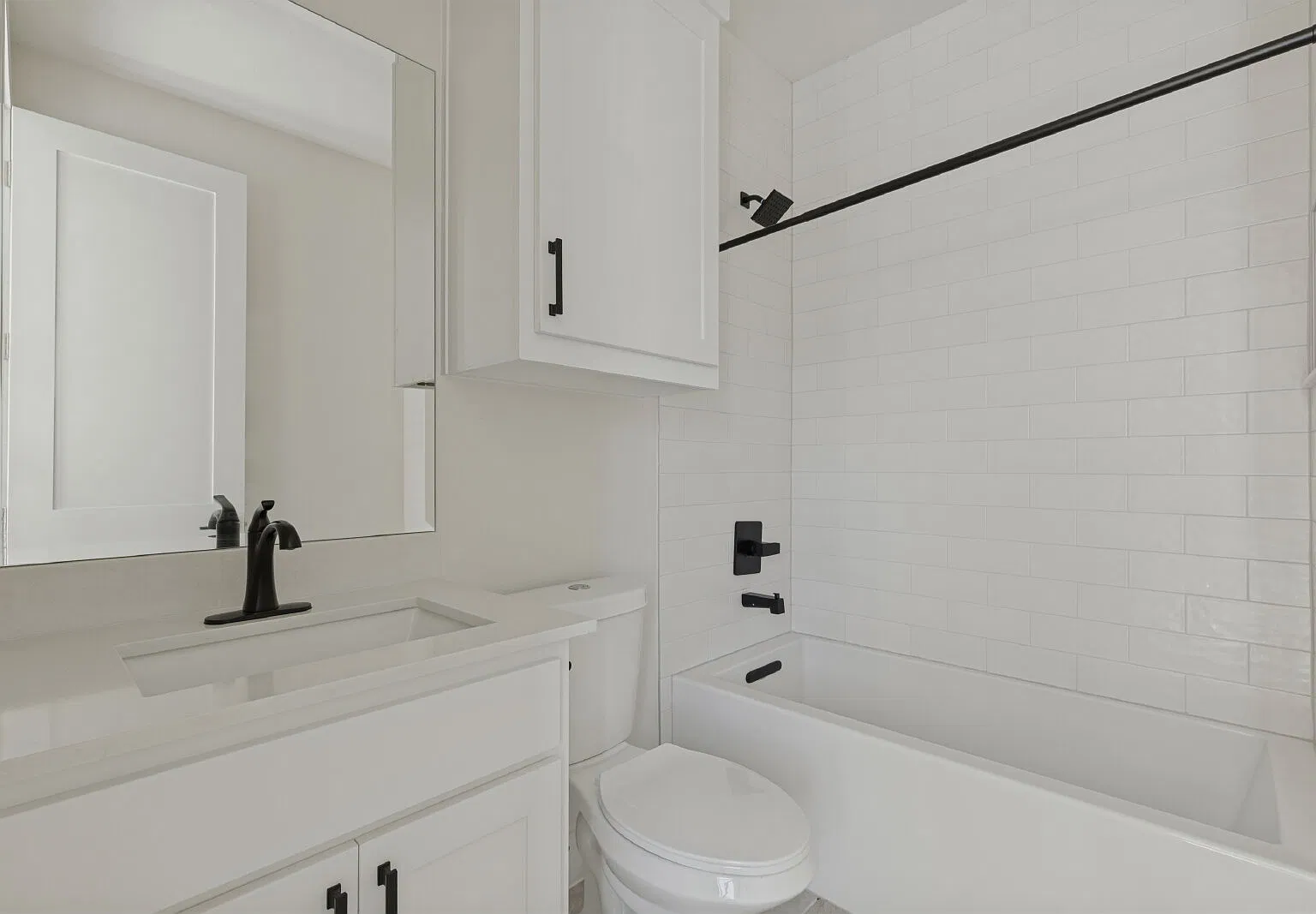 2 bed, 3.5 bath, 1456 sqft, $2,300 — Photo 4