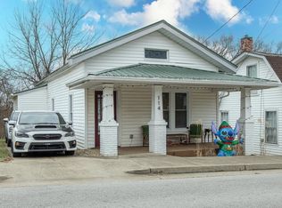 114 N Main St, Mount Olivet, KY 41064