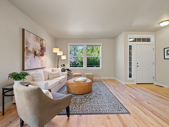 4th image of 19775 Thimbleberry Way
